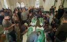 بالصور تشييع جماهيري حاشد للقائد محمد عودة وعائلته في مدينة غزة