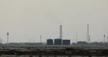 قطر: السيطرة على حريق اندلع إثر 