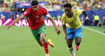 ظلم فادح للسامبا.. تقييم ضعيف لحكم مباراة المغرب والبرازيل ظلم فادح للسامبا.. تقييم ضعيف لحكم مباراة المغرب والبرازيل