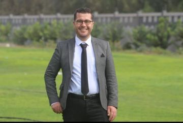 من قاعات الجامعات إلى السجود الأخير.. حكاية الدكتور حسن الرضيع من قاعات الجامعات إلى السجود الأخير.. حكاية الدكتور حسن الرضيع