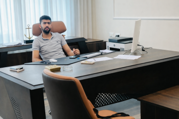حماس تنعى الشهيد محمد زايد حماس تنعى الشهيد محمد زايد