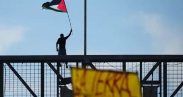 الفصائل الفلسطينية تسلم الوسطاء ردها على خارطة طريق ميلادينوف الفصائل الفلسطينية تسلم الوسطاء ردها على خارطة طريق ميلادينوف
