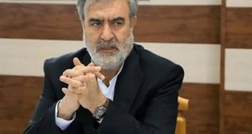 عزيزي: واشنطن لا تلتزم بالتفاوض وخرق وقف إطلاق النار سيؤدي إلى نتائج عكسية