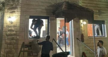 بالفيديو الاحتلال يهدم منزلا ومشغلا تجاريا في بلدة جبع شمال القدس