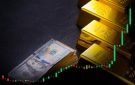 الذهب يتراجع 2 مع صعود الدولار وتوقعات رفع الفائدة الأميركية