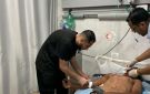 بالصور: مصابون بقصف طيران الاحتلال شقة سكنية في مدينة غزة