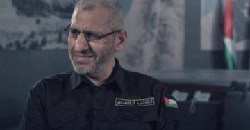 كتائب القسام تنفي تقريرا صحفيا بشأن قائدها العام محمد الضيف كتائب القسام تنفي تقريرا صحفيا بشأن قائدها العام محمد الضيف