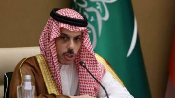 السعودية وفلسطين تبحثان تعزيز العمل المشترك وتطورات غزة