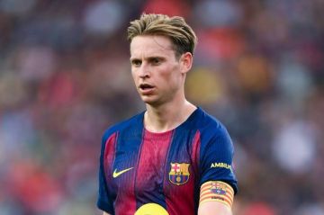 الإصابة تبعد لاعب برشلونة عن الملاعب لنهاية العام الحالي الإصابة تبعد لاعب برشلونة عن الملاعب لنهاية العام الحالي