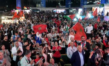 الفلسطينيون يردون الوفاء بالوفاء لأسود الأطلس الفلسطينيون يردون الوفاء بالوفاء لأسود الأطلس