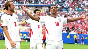 هل تنهي إنكلترا انتظارا دام 60 عاما في كأس العالم؟ هل تنهي إنكلترا انتظارا دام 60 عاما في كأس العالم؟