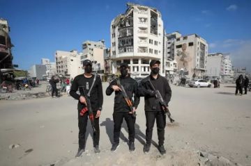 اغتيال مسؤول أمني ومرافقه في غارة على دير البلح اغتيال مسؤول أمني ومرافقه في غارة على دير البلح
