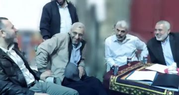 خاص جماعة أنصار الله بذكرى استشهاد الضيف: نعاهد قادة المقاومة على مواصلة معركة طوفان الأقصى حتى زوال الاحتلال خاص جماعة أنصار الله بذكرى استشهاد الضيف: نعاهد قادة المقاومة على مواصلة معركة طوفان الأقصى حتى زوال الاحتلال