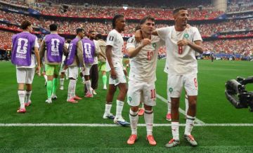 بالفيديو: ملخص مباراة المغرب وكندا (3-0).. أسود الأطلس إلى ربع نهائي كأس العالم 2026 بالفيديو: ملخص مباراة المغرب وكندا (3-0).. أسود الأطلس إلى ربع نهائي كأس العالم 2026
