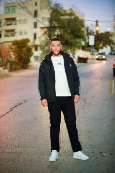 مقتل شاب خلال شجار عائلي في مدينة الخليل مقتل شاب خلال شجار عائلي في مدينة الخليل
