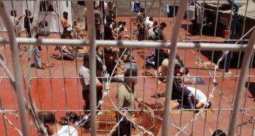 مركز حنظلة يحذر من تفشي مرض الجرب بين الأسرى في سجون الاحتلال مركز حنظلة يحذر من تفشي مرض الجرب بين الأسرى في سجون الاحتلال
