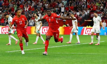 الجزائر تودع من دور الـ32 بخسارتها أمام سويسرا 0-2 الجزائر تودع من دور الـ32 بخسارتها أمام سويسرا 0-2