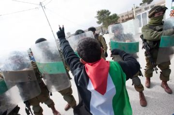 أكثر من 1000 طفل هجروا قسرا بالضفة أكثر من 1000 طفل هجروا قسرا بالضفة