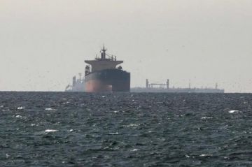 إيران: استمرار إغلاق مضيق هرمز مرتبط بوقف العمليات الأمريكية إيران: استمرار إغلاق مضيق هرمز مرتبط بوقف العمليات الأمريكية