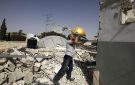 تمهيدا لهدمها.. الاحتلال يأمر بإخلاء منازل في القدس