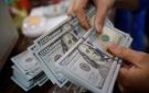 الدولار قرب أعلى مستوى في أسبوع بعد إعلان ترامب انتهاء اتفاق مع إيران