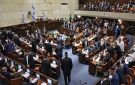 رسميا.. كنيست الاحتلال يصادق على حل نفسه والانتخابات المقبلة في هذا الموعد
