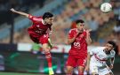 لاعب كرة قدم عربي يتساءل عن دور الوسطاء في وقف الخروقات اليومية بغزة