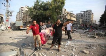 ارتفاع حصيلة الشهداء في قطاع غزة إلى 73,438 والإصابات إلى 174,447 منذ بدء العدوان ارتفاع حصيلة الشهداء في قطاع غزة إلى 73,438 والإصابات إلى 174,447 منذ بدء العدوان