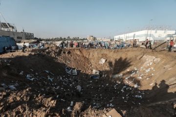 CNN: إسرائيل دمرت مستودعات طبية قرب مستشفى شهداء الأقصى في غزة ولا دليل على أنها مخازن أسلحة لحماس CNN: إسرائيل دمرت مستودعات طبية قرب مستشفى شهداء الأقصى في غزة ولا دليل على أنها مخازن أسلحة لحماس