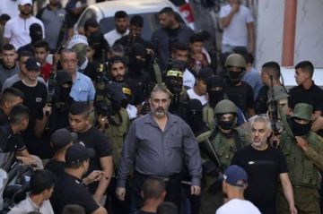 القسام ينعى الشهيد أبو رعد وتدعو للانتفاض بوجه الاحتلال القسام ينعى الشهيد أبو رعد وتدعو للانتفاض بوجه الاحتلال