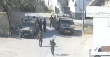 الاحتلال يستولي على 3 منازل في البيرة الاحتلال يستولي على 3 منازل في البيرة