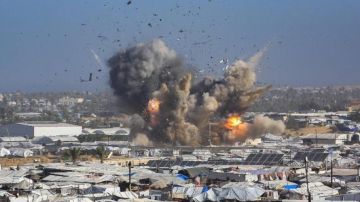 إصابتان برصاص وقصف الاحتلال على مناطق متفرقة في غزة