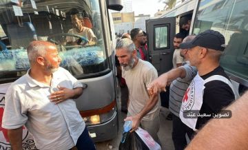 محدث: بالأسماء: الاحتلال يفرج عن 6 معتقلين من قطاع غزة