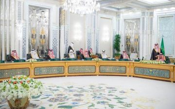 مجلس الوزراء يؤكد حق المملكة في الدفاع عن أمنها ومقدراتها مجلس الوزراء يؤكد حق المملكة في الدفاع عن أمنها ومقدراتها