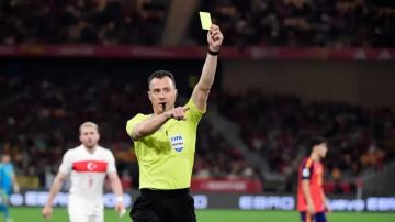 الاتحاد الأوروبي لكرة القدم يخفف عقوبة تراكم البطاقات الصفراء في بطولاته