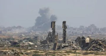 الاحتلال يواصل قصف مناطق في قطاع غزة الاحتلال يواصل قصف مناطق في قطاع غزة