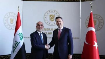 اتفاق لنقل 750 ألف برميل نفط يوميا بين تركيا والعراق اتفاق لنقل 750 ألف برميل نفط يوميا بين تركيا والعراق