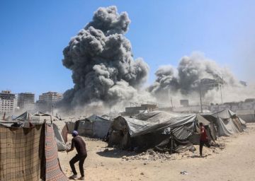 الاحتلال يرتكب أكثر من 4000 خرق لاتفاق وقف النار بغزة خلال 300 يوم الاحتلال يرتكب أكثر من 4000 خرق لاتفاق وقف النار بغزة خلال 300 يوم