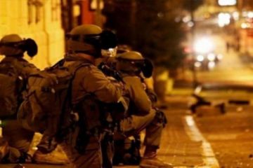 إصابتان بالرصاص الحي خلال اقتحام الاحتلال مخيم الأمعري إصابتان بالرصاص الحي خلال اقتحام الاحتلال مخيم الأمعري