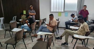 بالصور انطلاق الدورة الثانية لامتحان الثانوية العامة 2026 في غزة وجاهيا بالصور انطلاق الدورة الثانية لامتحان الثانوية العامة 2026 في غزة وجاهيا