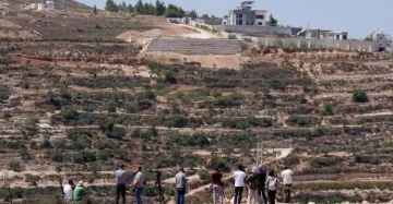 واشنطن تلوح بعقوبات على مستوطنين متورطين في حصار منازل بقصرة واشنطن تلوح بعقوبات على مستوطنين متورطين في حصار منازل بقصرة