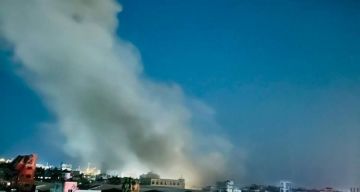 محدث بالفيديو والصور  شهيد بقصف على غزة وإصابات ودمار واسع بقصف منزلين في النصيرات ودير البلح