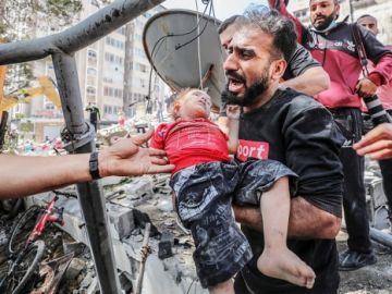 استشهاد 8 مواطنين في قصف إسرائيلي على قطاع غزة استشهاد 8 مواطنين في قصف إسرائيلي على قطاع غزة