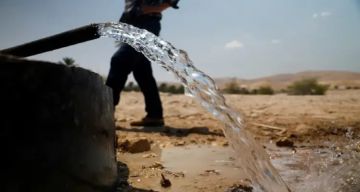 هآرتس: حرمان الفلسطينيين من المياه أداة للتهجير بالضفة