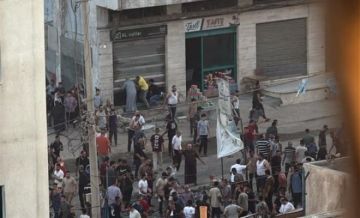 بالفيديو: شهيد وإصابات في غارة إسرائيلية على شارع الثلاثيني بمدينة غزة بالفيديو: شهيد وإصابات في غارة إسرائيلية على شارع الثلاثيني بمدينة غزة