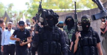 سرايا القدس تزف شهداء جنين وتؤكد الثبات على نهج الجهاد سرايا القدس تزف شهداء جنين وتؤكد الثبات على نهج الجهاد