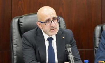 وزير المالية: تطبيق يبوس متاح للمتقاعدين المدنيين والعسكريين وزير المالية: تطبيق يبوس متاح للمتقاعدين المدنيين والعسكريين