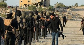  رادع : عائلات من مليشيا المنسي شرق غزة يسلمون أنفسهم لأجهزة الأمن