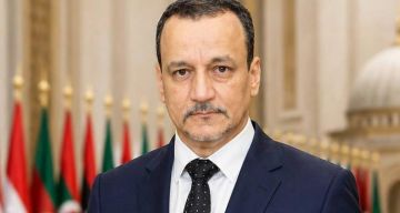 انتخاب إسماعيل ولد الشيخ أحمد أمينا عاما لمنظمة التعاون الإسلامي انتخاب إسماعيل ولد الشيخ أحمد أمينا عاما لمنظمة التعاون الإسلامي
