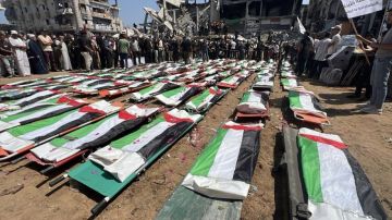 بالفيديو غزة تودع 112 شهيدا من عائلتي أبو شريعة والحساينة بالفيديو غزة تودع 112 شهيدا من عائلتي أبو شريعة والحساينة